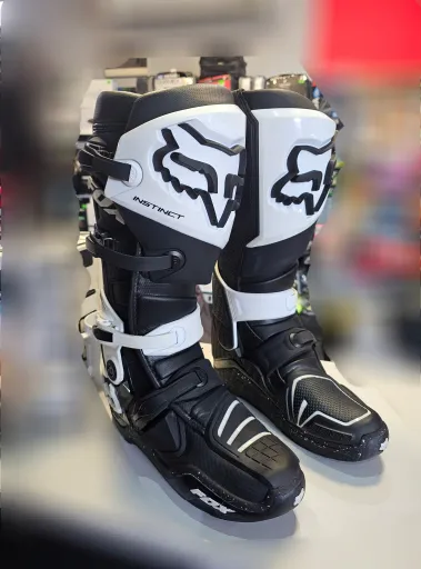 Мотоциклетні черевики BUTY FOX INSTINCT 42.5 після виставки BIMOTO
